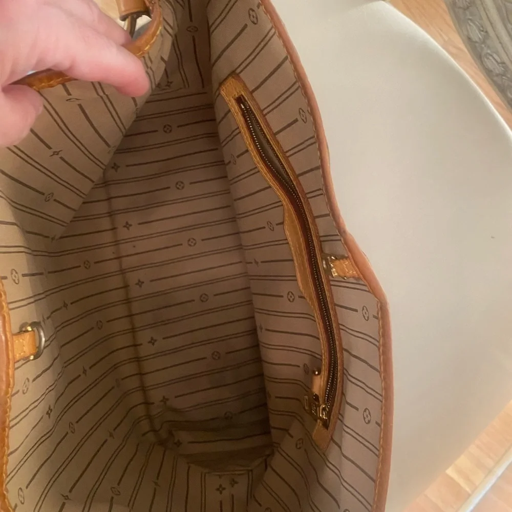 Louis Vuitton Monogram Delightful Bag - Picture 8 of 10